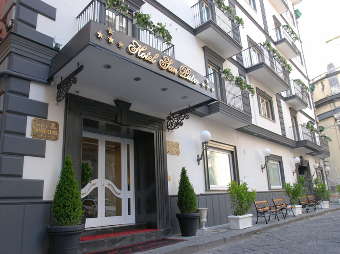 Exterior & Views 2, Hotel San Pietro, Napoli