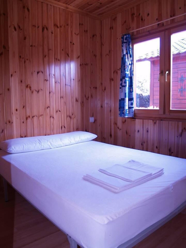 Bedroom 3, Camping Playa América, Pontevedra