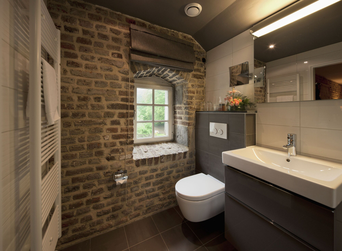 Bathroom 4, Hotel Winselerhof by Flow, Kerkrade