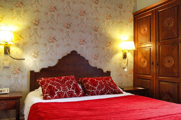 Bedroom 3, Hotel Dom Sancho I, Lisbon