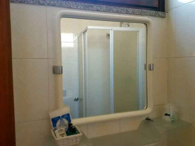 Bathroom 3, Al Cavallino, Treviso