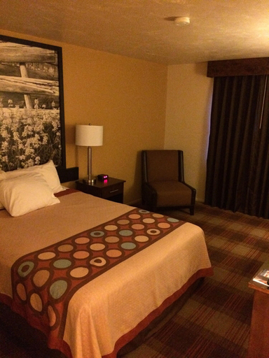 Bedroom 3, Super 8 by Wyndham Idaho Falls, Bonneville