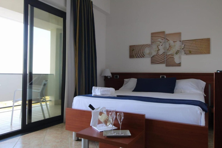 Bedroom 3, Park Hotel Mirabeau, Catanzaro