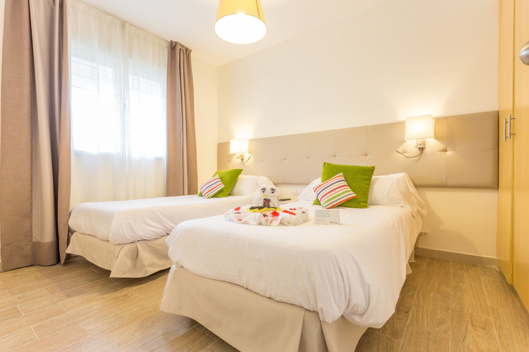 Bedroom 3, Globales Janeiro, Baleares