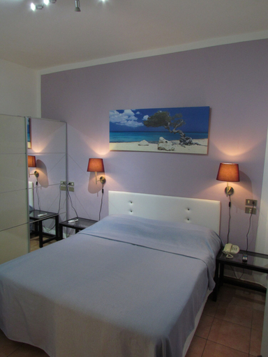 Bedroom 4, Althea Rooms, Florence