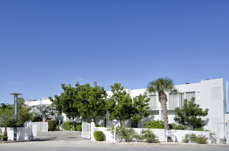 Exterior & Views 2, Coral Beach Club Villas & Marina