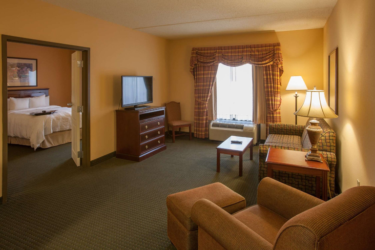 Bedroom 4, Hampton Inn & Suites Stillwater, Payne