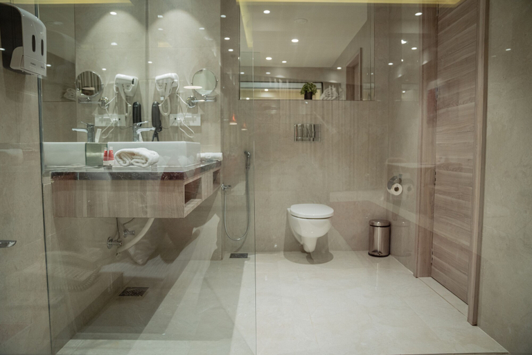 Bathroom 5, Lords Inn Rajkot, Rajkot