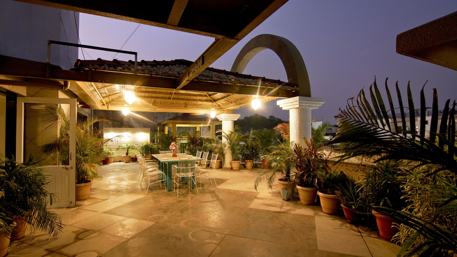 Exterior & Views 2, Hotel Amrta, Nagpur