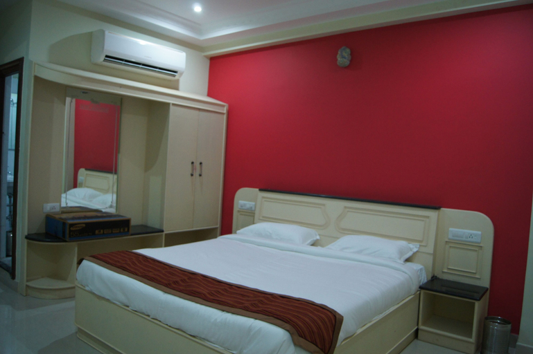 Bedroom 3, Hotel MGM Grand, Chittoor