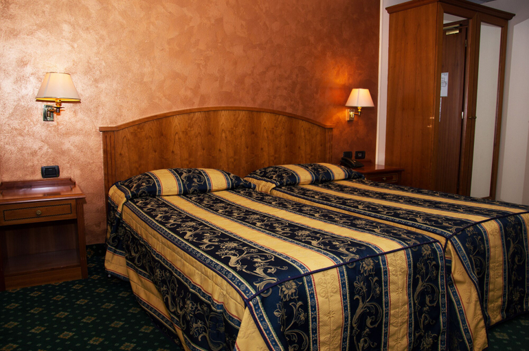 Bedroom 3, Hotel Visconti, Milano