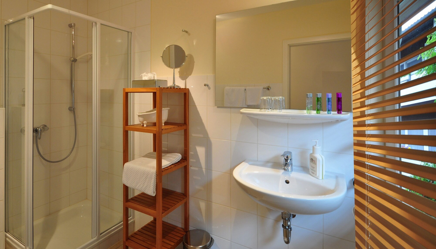 Bathroom 4, Hotel am Schlosspark, Nordfriesland