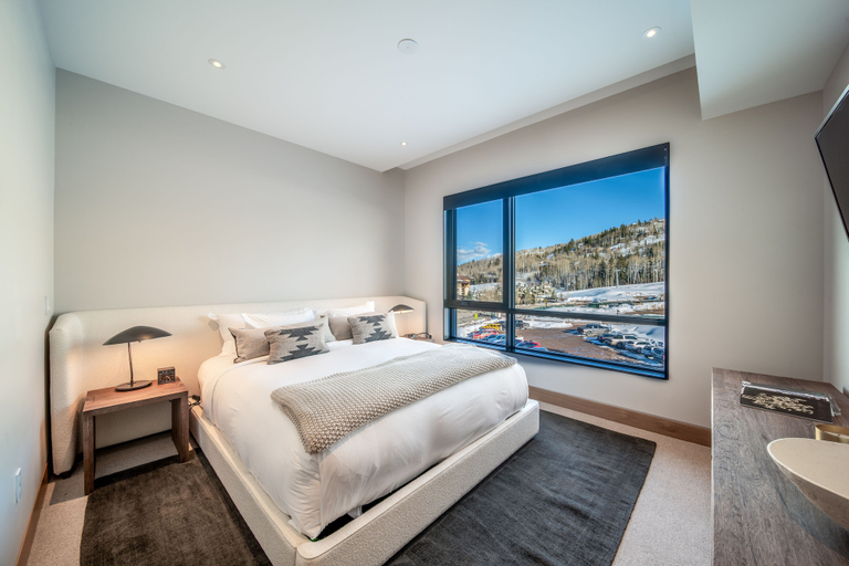 Bedroom 2, One Snowmass - Snowmass Mountain Lodging, Pitkin