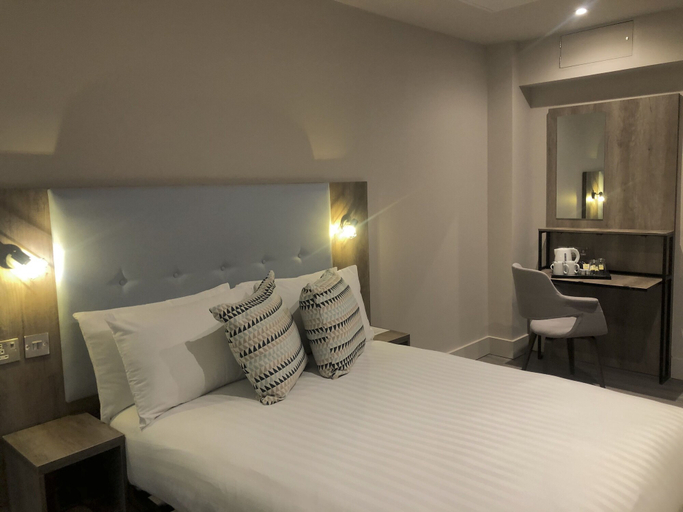 Bedroom 3, Euston Square Hotel, London