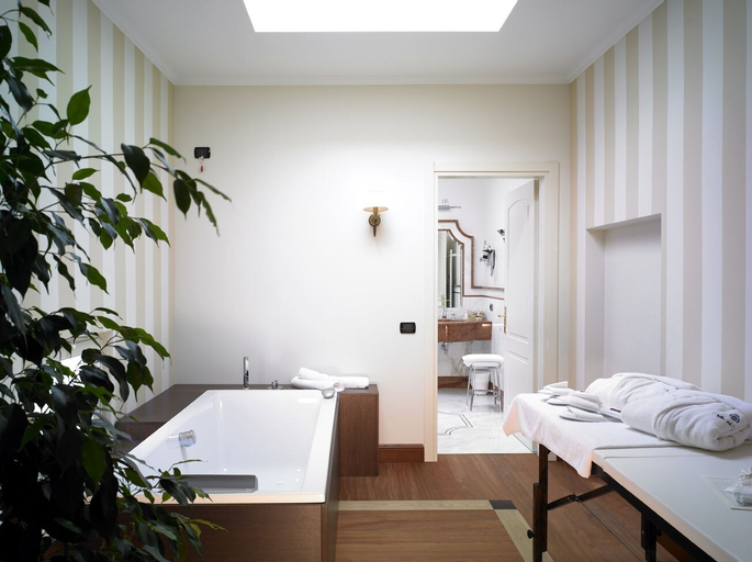 Bedroom 4, Hotel Villa Del Sogno, Brescia