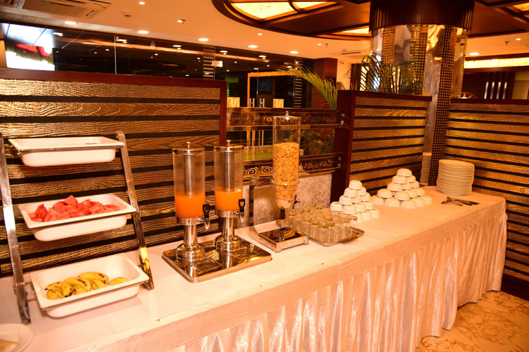 Food & Drinks 5, Hotel Varanasi Inn, Varanasi