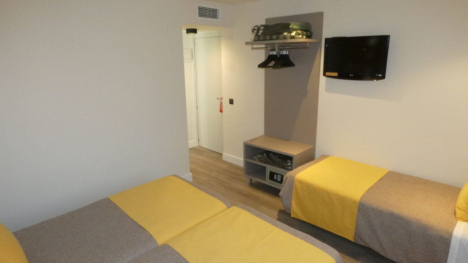 Bedroom 4, Hotel Zeus, Málaga