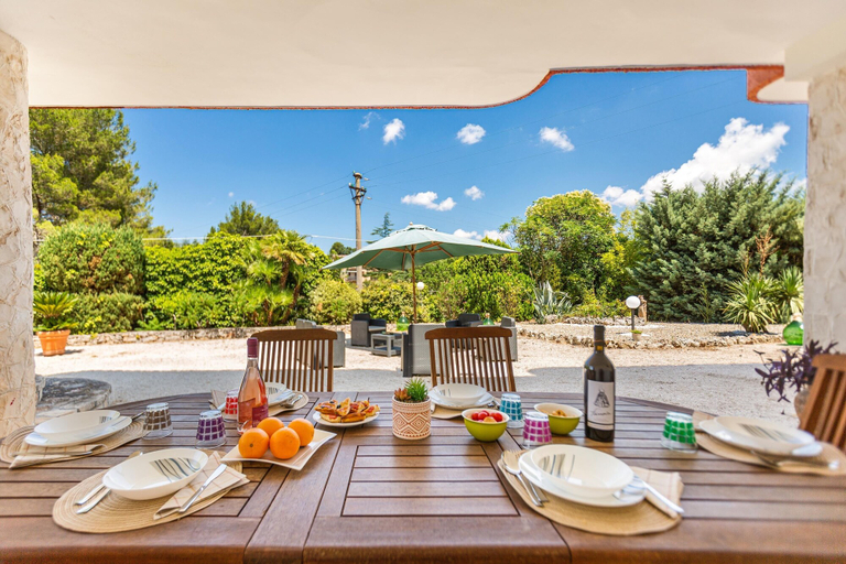 Food & Drinks, 3081 Villa Il Tulipano Verde by Barbarhouse, Bari