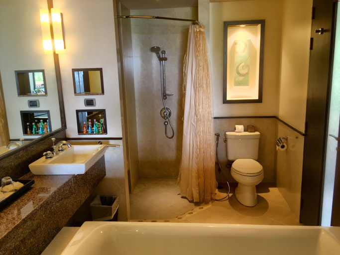 Bathroom 5, The Elements Krabi Resort, Mueang Krabi