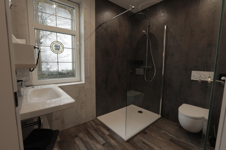 Bathroom 5, Haus Vergißmeinnicht, Schmalkalden-Meiningen