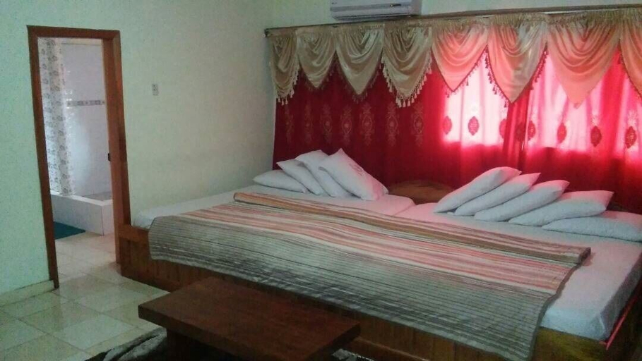 Bedroom 2, New Mexico Hotel - Takoradi, Shama Ahanta East