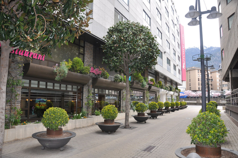 Exterior & Views 2, Mercure Andorra