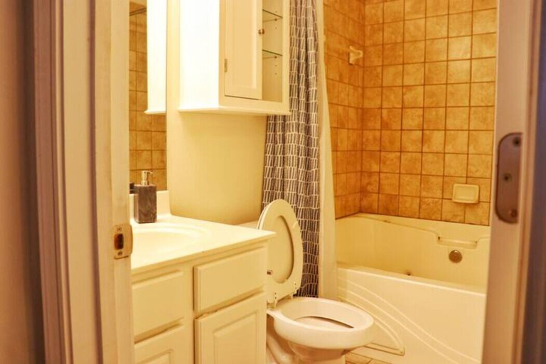 Bathroom, Ravishing Downtown Home, Atlanta