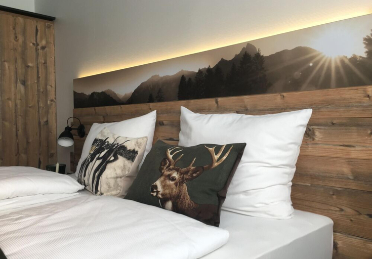 Bedroom 3, HomeHotel Salzberg, Berchtesgadener Land