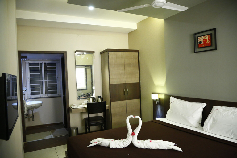 Bedroom 2, VEDHASSTAY, Thanjavur