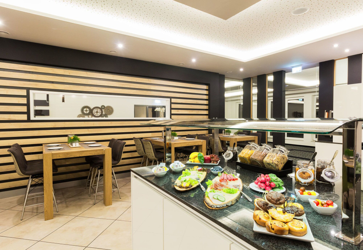 Food & Drinks 5, Sky Hotel Cloppenburg, Cloppenburg