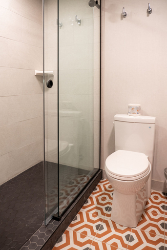 Bathroom 3, The Dorothy Motel, Division No. 15