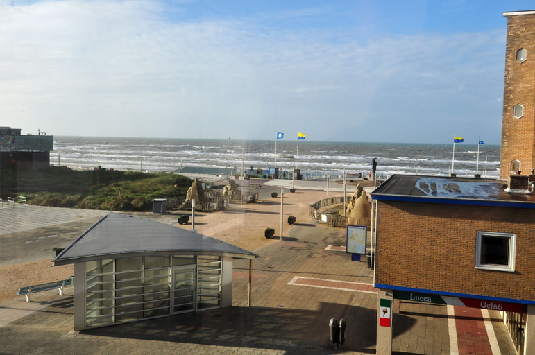 Others 5, Amsterdam Beach Hotel, Zandvoort