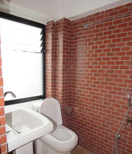 Bathroom 3, Hotel Layaku Durbar, Bagmati