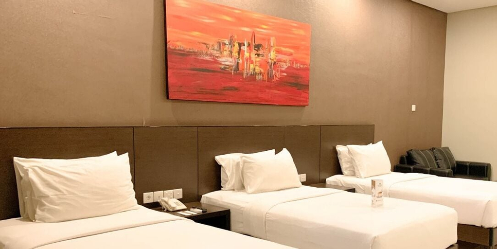 Bedroom 24