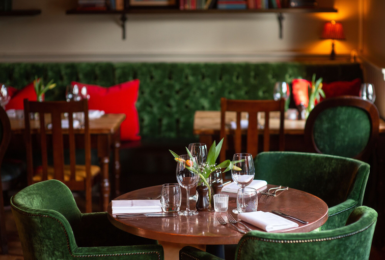 Food & Drinks 5, The Carnarvon Arms, Hampshire