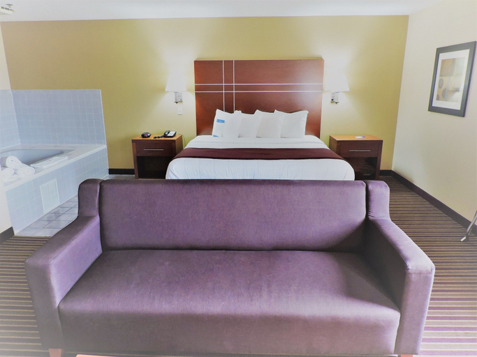 Bedroom 3, Baymont by Wyndham Bowling Green, Warren