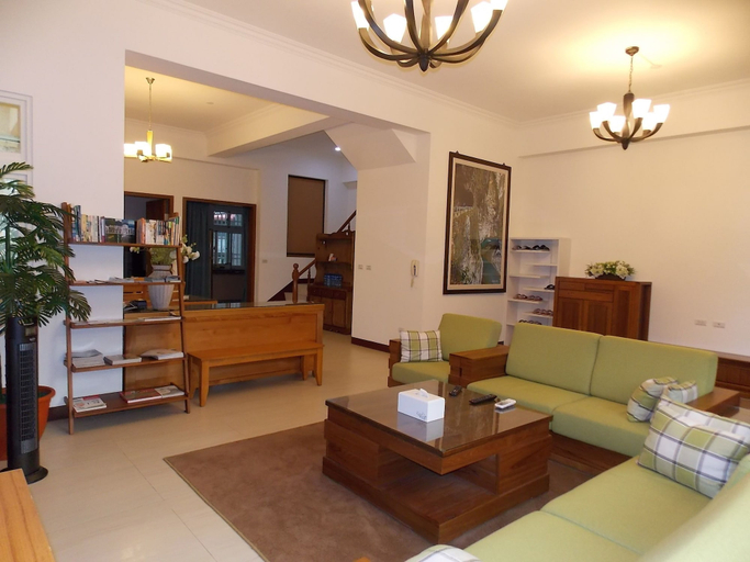 Others 5, Norman's B&B, Hualien
