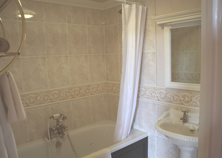 Bathroom 3, The Old Rectory, Shropshire