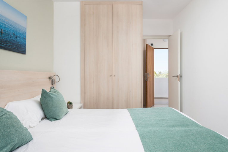 Bedroom 3, Apartamentos Olive Beach, Baleares