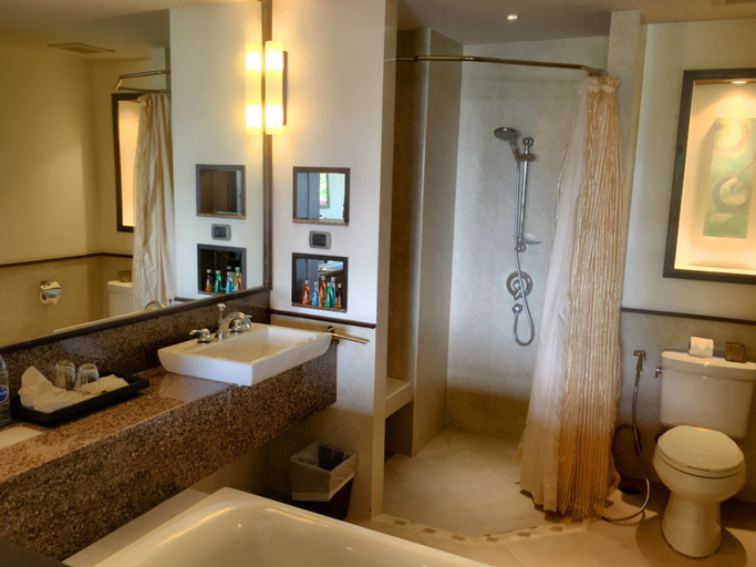 Bathroom 5, The Elements Krabi Resort, Mueang Krabi