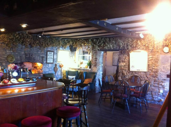Food & Drinks 4, The George Inn, Somerset