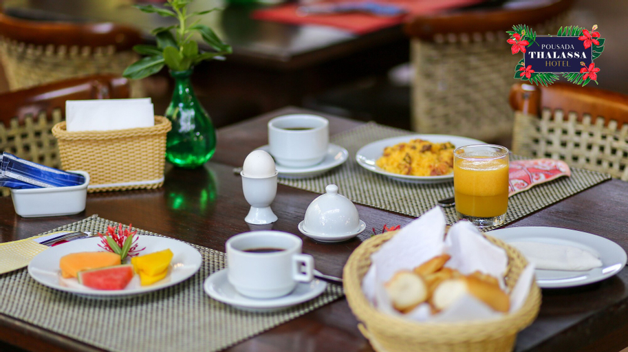 Food & Drinks 15