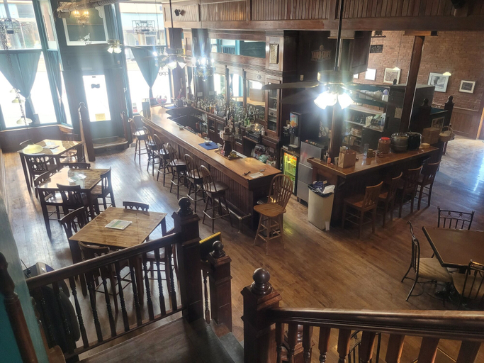 Food & Drinks 4, The Stampmill Victorian Suites, Lawrence
