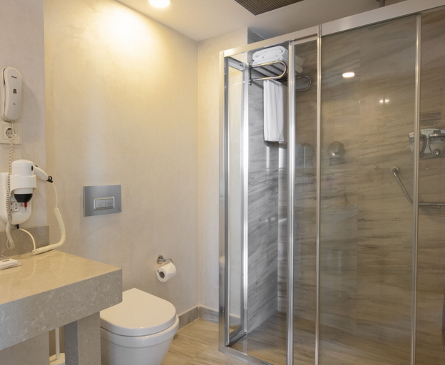 Bathroom 4, Antik Hotel Istanbul, Fatih