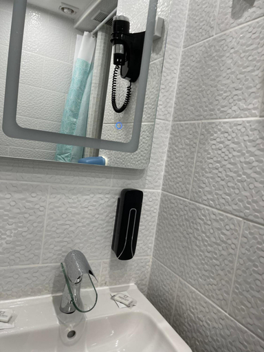 Bathroom, Hotel Le Green, Seine-Maritime