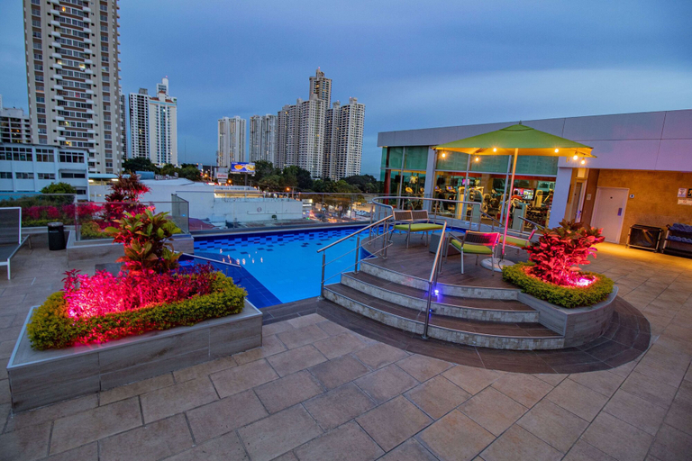 Sport & Beauty 2, Ramada Plaza by Wyndham Panama Punta Pacifica, Panamá