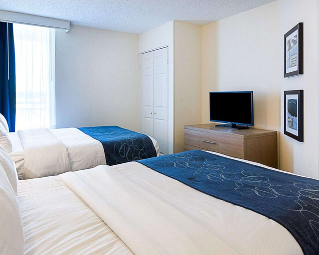 Bedroom 3, Comfort Suites Beachfront, Virginia Beach