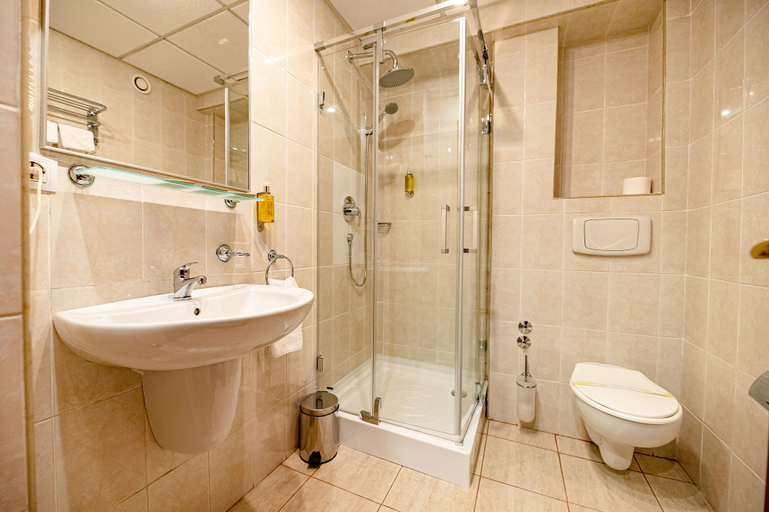 Bathroom 4, Hotel Rivulus, Baia Mare