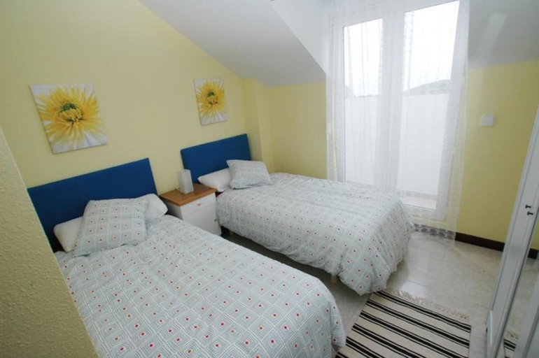 Bedroom 2, Apartment in Isla, Cantabria 102775 by MO Rentals, Cantabria