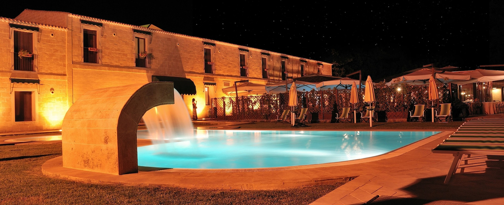 Exterior & Views 2, Il Podere Hotel Restaurant, Syracuse